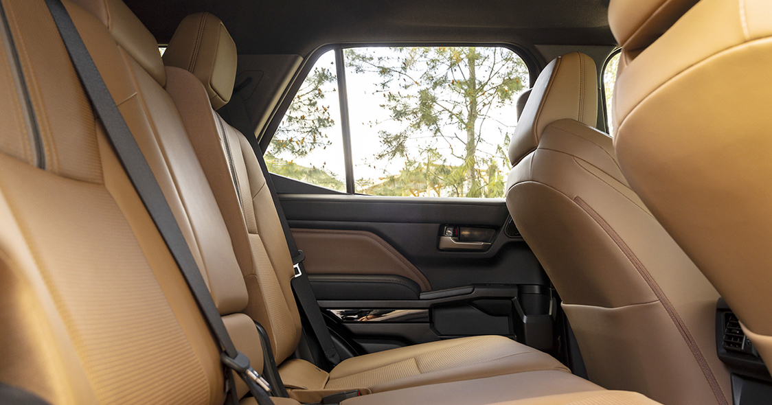 2025 Toyota 4Runner completely overhauled after 14 years | Automotive News